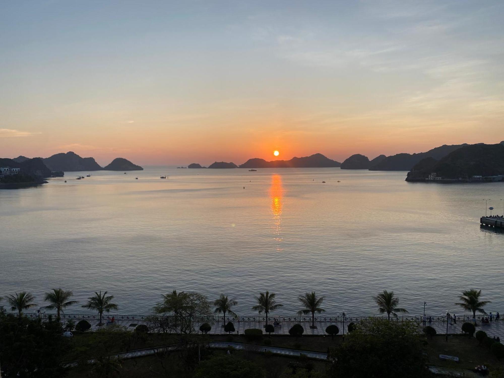 Dolphin Hotel Chan Chau Dış mekan fotoğraf